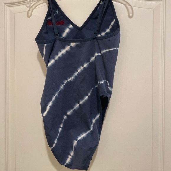 Tommy Hilfiger bodysuit - Picture 3 of 5